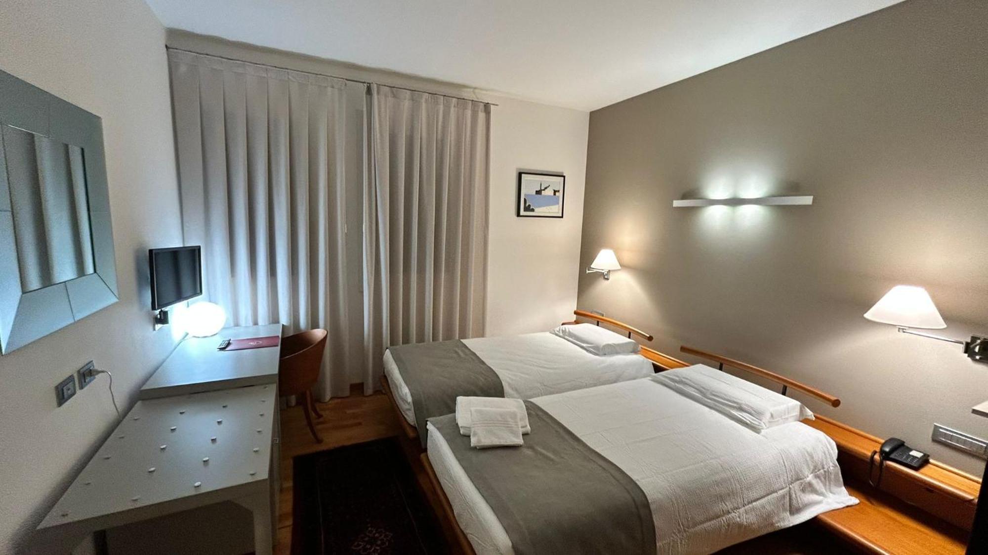 Hotel Centrale Resana 外观 照片